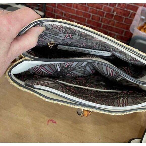 Sondra Koberts Squared Crossbody Tortoise Shell Chain and Leather Strap - Picture 7 of 9